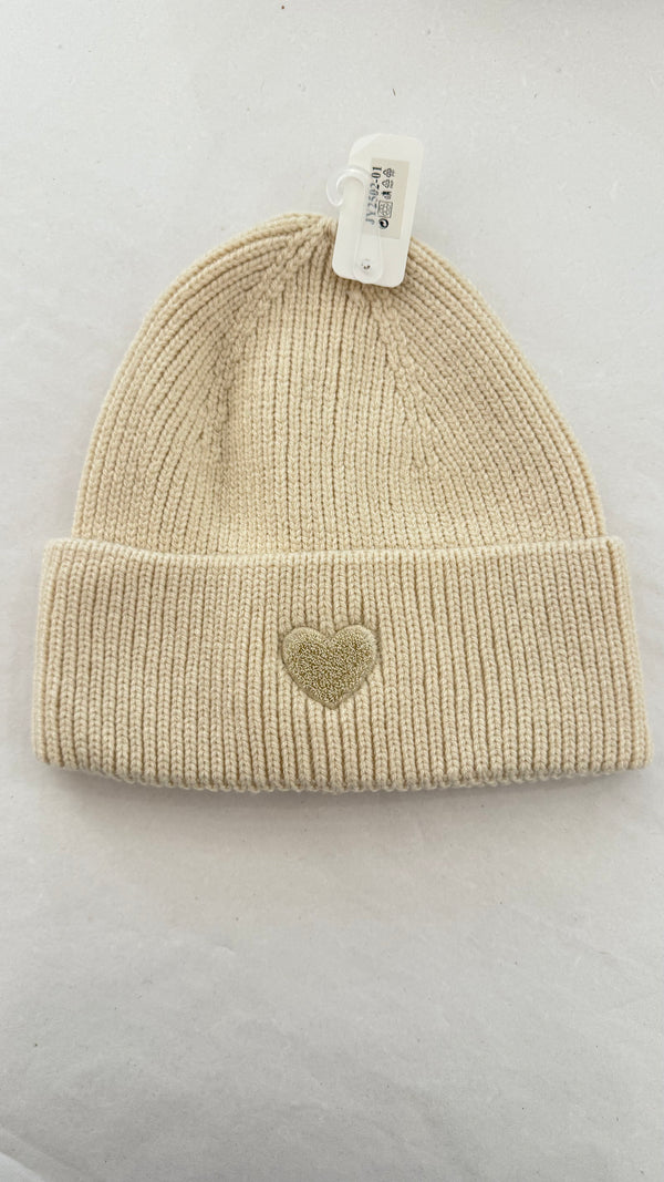 Beanie Heart-Soft Cream