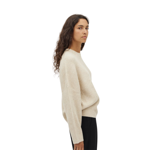 Gillian  O-neck knit w. drop shoulder