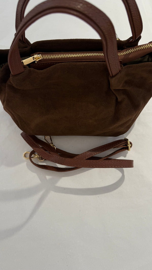 Beuteltasche aus Wildleder